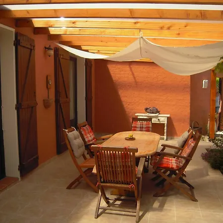 Apartment House With 3 Bedrooms In Saint-cyprien, With Enclosed Garden And Wifi